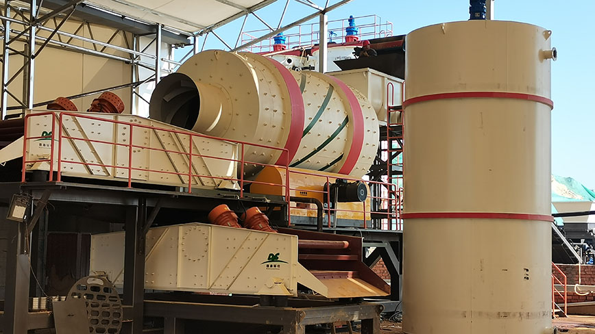 湖南某冶煉場地淋洗修復(fù)現(xiàn)場